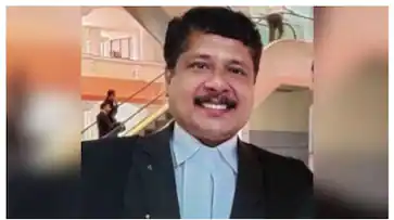  അതിജീവിതയെ ബലാത്സംഗം ചെയ്ത കേസ്; മുന്‍ ഗവ. പ്ലീഡര്‍ കീഴടങ്ങി