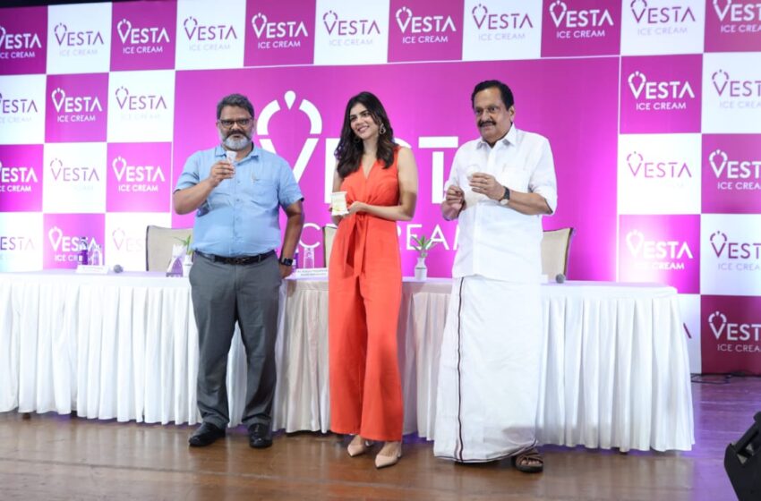  വെസ്റ്റയുടെ പുതിയ വൈറ്റ് ചോക്ലറ്റ് ഐസ്ക്രീം കല്യാണി പ്രീയദർശൻ പുറത്തിറക്കി