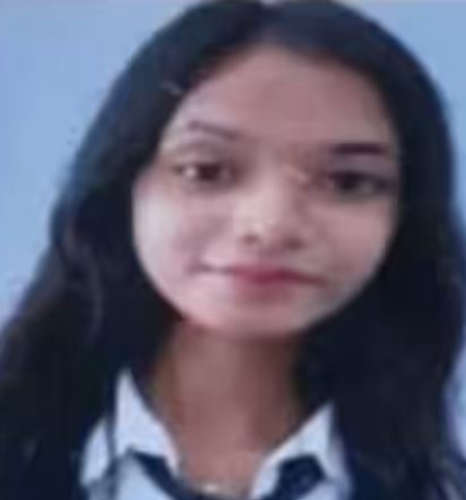  റെയില്‍വേ ട്രാക്കിലെ റീല്‍ ചിത്രീകരണം; ട്രെയിനിടിച്ച് 20കാരി മരിച്ചു