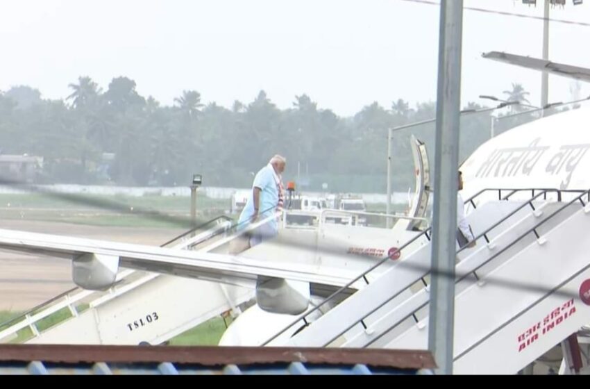  പ്രധാനമന്ത്രി നരേന്ദ്രമോദി ധ്യാനം പൂര്‍ത്തിയാക്കി വിവേകാനന്ദപാറയില്‍ നിന്ന് മടങ്ങി