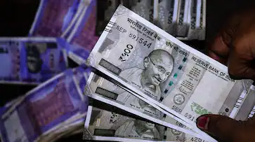  സബ് ട്രഷറി തട്ടിപ്പ്; മരിച്ച 3 പേരുടെ അക്കൗണ്ടിൽ നിന്നും പണം തട്ടി