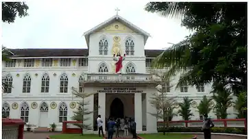  ജൂലൈ 3ന് ശേഷം ഏകീകൃത കുർബാന അർപ്പിക്കാത്ത വൈദികർ സഭയ്ക്ക് പുറത്ത്