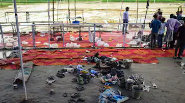  ഹാത്രസ് ദുരന്തം; അന്വേഷണ റിപ്പോർട്ട് പുറത്ത്, നടപടിയെടുത്ത് യുപി സർക്കാർ