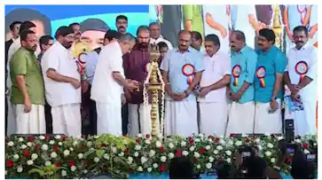  ആദ്യ മദര്‍ഷിപ്പിന് വന്‍ വരവേല്‍പ്