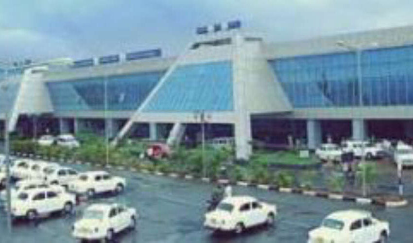  കോഴിക്കോട് വിമാനത്താവളത്തിലെ പാര്‍ക്കിങ് നിരക്കില്‍ നാലിരട്ടി വരെ വര്‍ധന; ഇന്നു മുതല്‍ പ്രാബല്യത്തില്‍