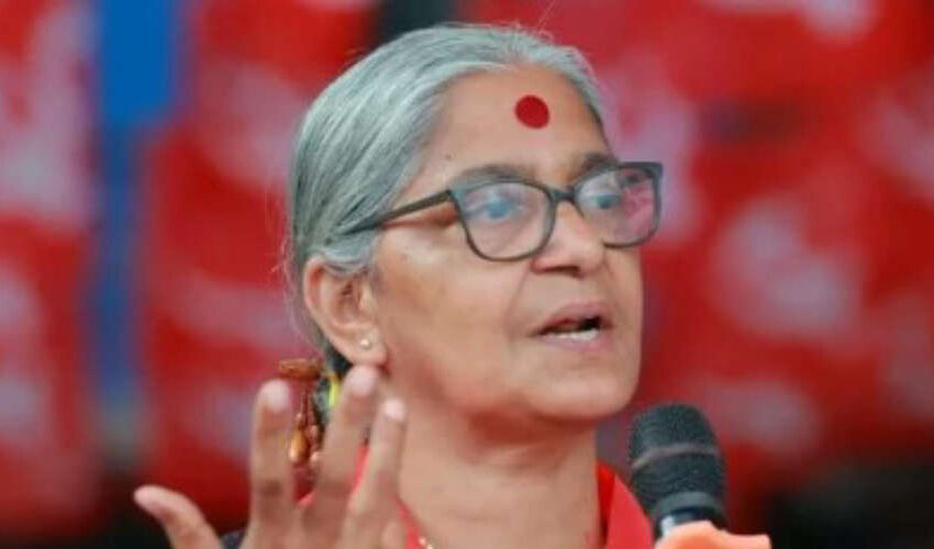  മുകേഷ് എം.എല്‍.എ സ്ഥാനം രാജിവെക്കണം; ആനി രാജ