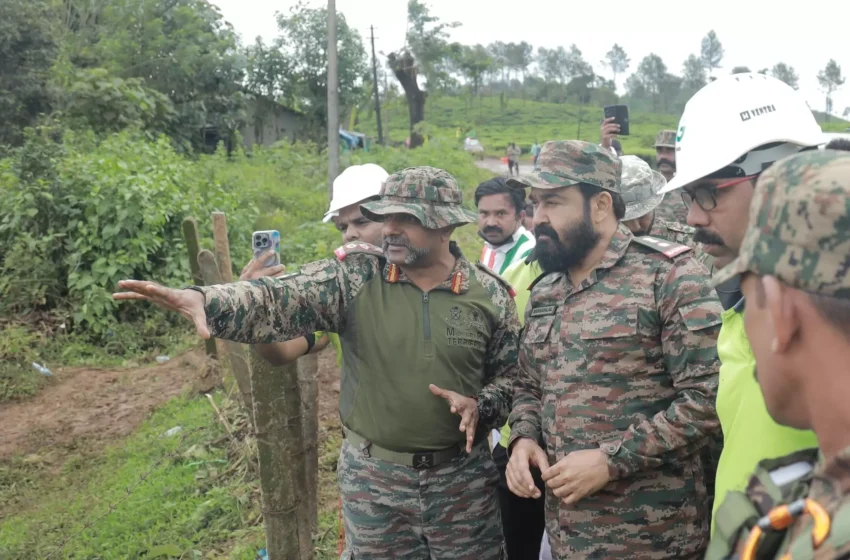 ദുരിത ബാധിതര്‍ക്ക് ആശ്വാസവുമായി ലെഫ്റ്റനന്‍റ് കേണൽ മോഹന്‍ലാല്‍ എത്തി