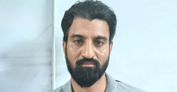  സമയക്രമത്തിലെ തർക്കം; സ്വകാര്യ ബസ് ഡ്രൈവറെ ജാക്കി ലിവർ കൊണ്ട് തലയ്ക്കടിച്ച് കൊല്ലാൻ ശ്രമം