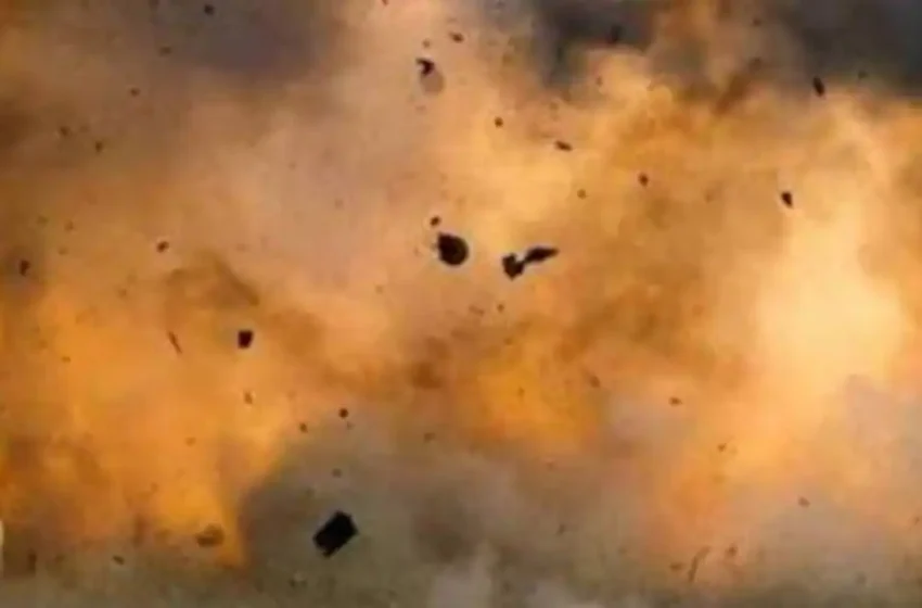  കൊച്ചി എടയാർ വ്യവസായ മേഖലയിൽ പൊട്ടിത്തെറി; ഒരാൾ കൊല്ലപ്പെട്ടു, 2 പേർക്ക് പരിക്ക്