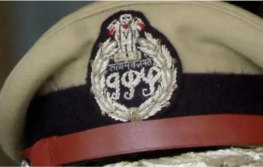  മുൻ ഡിജിപിയുടെ മകൻ കൊക്കെയ്ൻ കടത്തിയതിന് അറസ്റ്റിൽ