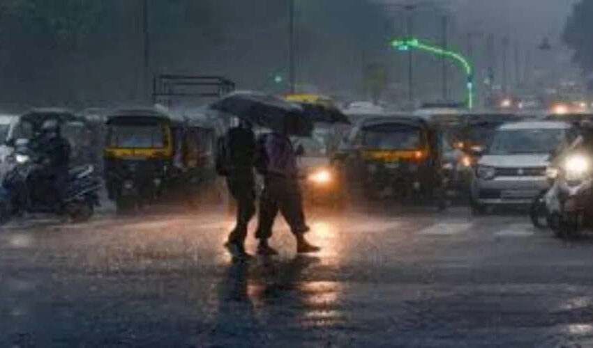  ഇന്നും വ്യാപകമഴയ്ക്ക് സാധ്യത; മൂന്ന് ജില്ലകളില്‍ ഓറഞ്ച് അലര്‍ട്ട്