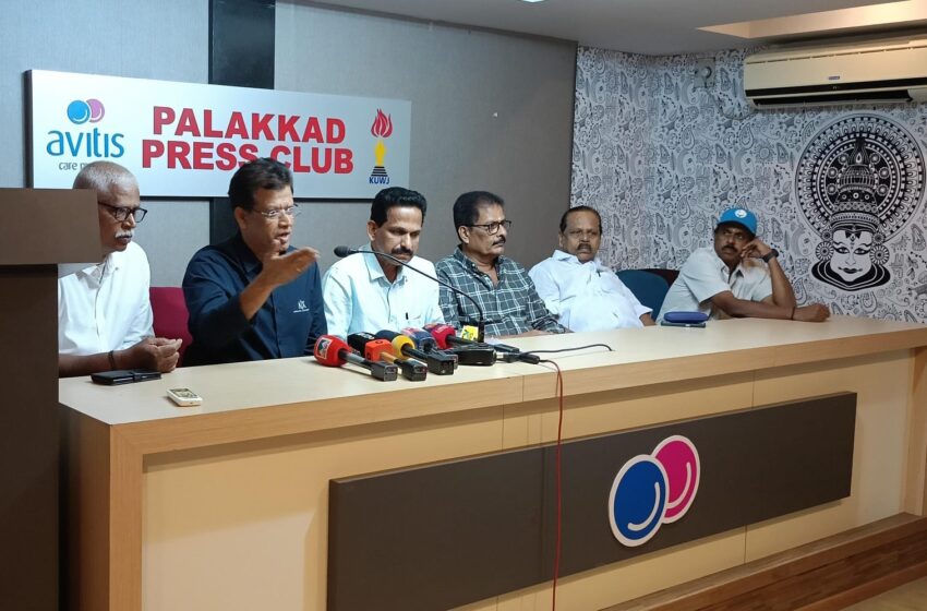  പാലക്കാട് സ്‌പോര്‍ട്‌സ് ഹബ്: കെസിഎയും ചാത്തന്‍കുളങ്ങര ദേവിക്ഷേത്രം ട്രസ്റ്റും ധാരണാപത്രം കൈമാറി