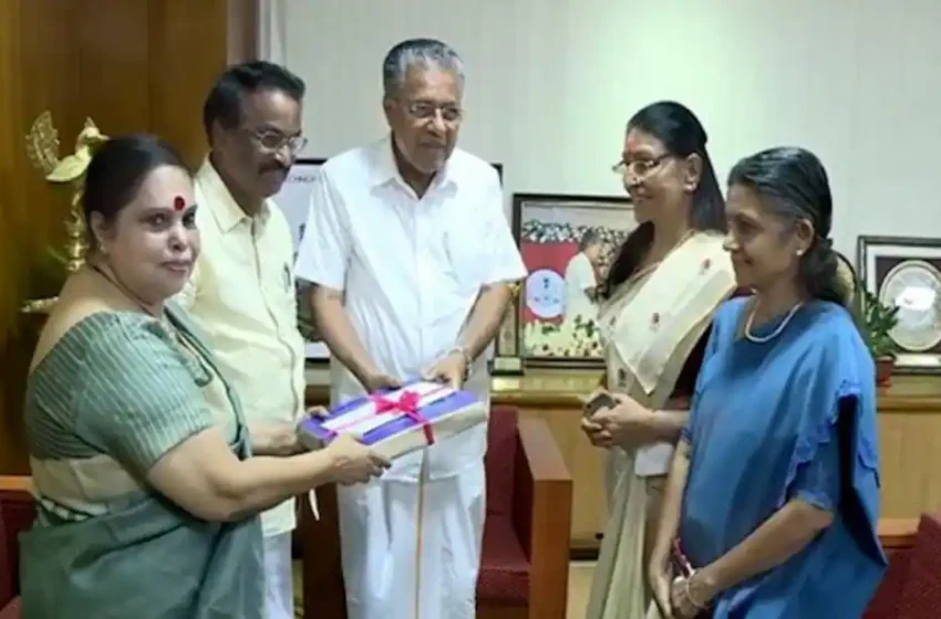  ഹേമ കമ്മിറ്റി റിപ്പോർട്ട്; ഒഴിവാക്കിയ ഭാഗം പുറത്ത് വിടുന്നതിനെതിരെ പരാതി, ഇന്ന് ഉത്തരവില്ല