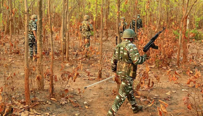  തെലങ്കാനയിലെ വനമേഖലയിൽ ഏറ്റുമുട്ടൽ; മാവോയിസ്റ്റ് നേതാവ് ബദ്രു അടക്കം ഏഴു പേർ കൊല്ലപ്പെട്ടു