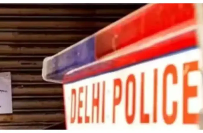  ദില്ലിയിലെ 40 സ്കൂളുകൾക്ക് വീണ്ടും ബോംബ് ഭീഷണി ; ബോംബ് നിർവീര്യമാക്കാൻ ആവശ്യപ്പെട്ടത് 30000 ഡോളർ