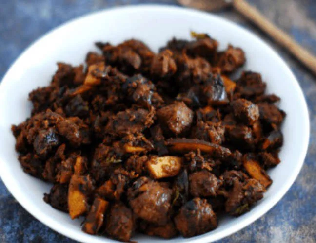  എലിവിഷം ചേര്‍ത്ത ബീഫ് കഴിച്ച് യുവാവ് ഗുരുതരാവസ്ഥയില്‍