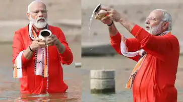  പ്രധാനമന്ത്രി പ്രയാഗ്‌രാജിൽ; ത്രിവേണി സം​ഗമത്തിൽ സ്നാനം നടത്തി