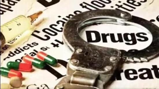 കുതിരവട്ടത്ത് ചികിത്സയിലുള്ള വിദ്യാർത്ഥിക്ക് എംഡിഎംഎ എത്തിച്ചു നൽകാൻ ശ്രമം; യുവാവ് പിടിയിൽ