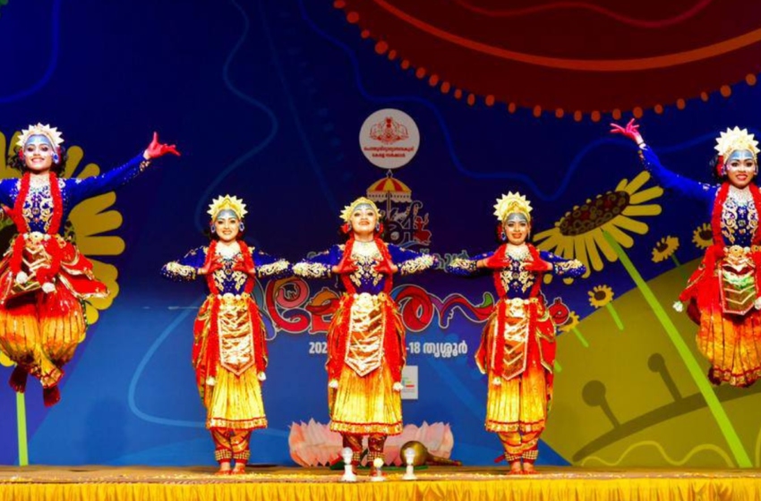  പൂരനഗരിയിൽ കനത്ത പോര്; പോയിന്റ് പട്ടികയിൽ കണ്ണൂർ മുന്നിൽ, തൊട്ടുപിന്നാലെ കോഴിക്കോട്